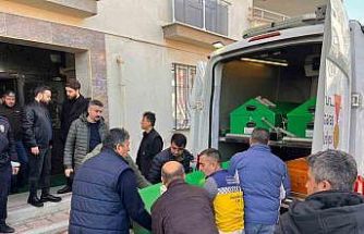 Babasını öldüren genç: "Üzerine atlayarak elimde bulunan bıçakla boğazını kestim"