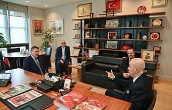 Bakan Çiftçi, 15 Temmuz Gazisi Turgut Aslan’ı ziyaret etti