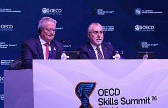 Bakan Işıkhan: ’’İş gücü piyasalarında yaşanan küresel değişimleri risk değil fırsat olarak görüyoruz’’