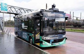 Bakan Kacır: "Türkiye, Avrupa’nın en büyük otobüs üreticisi"