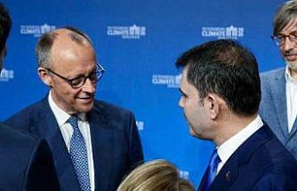 Bakan Kurum, Almanya Başbakanı Merz ile bir araya geldi