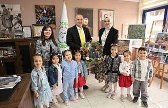 Başkan Kaya minik öğrencileri belediyede ağırladı