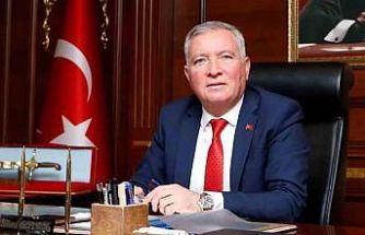 Başkan Kepenek: "Geleceğin mimarı çocuklarımızın bayramı kutlu olsun"