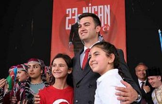 Başkan Mandalinci’den 23 Nisan mesajı