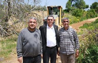 Başkan Şimşek ova yolu çalışmalarını sahada inceledi