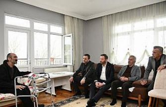 Başkanı Özlü’den hastalara moral ziyareti