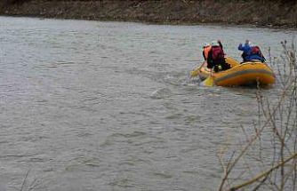 Bayburt Üniversiteler Arası Rafting Şampiyonası nehir inişi yarışıyla tamamlandı