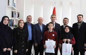 Bayburtlu bölge birincisi öğrenciler ödüllendirildi