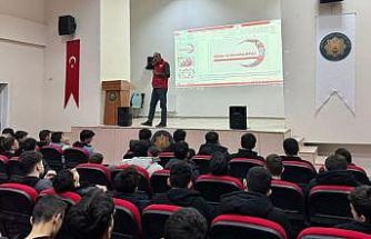 Bayburt’ta öğrencilere afet ve korunma bilinci anlatıldı