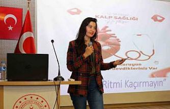 Bayburt’ta personele yönelik düzenlenen eğitimde kalp sağlığına dikkat çekildi