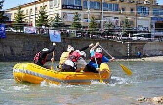 Bayburt’ta ’Üniversiteler Arası Rafting Türkiye Şampiyonası’ başladı