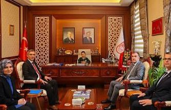 Bayburt’ta vali koltuğuna Ecren Nisa oturdu