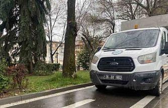 Belediye kendi yaptığı bisiklet yolunu kapattı