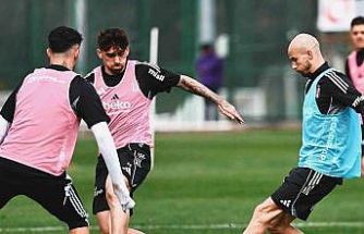 Beşiktaş, Antalyaspor maçı hazırlıklarını sürdürdü