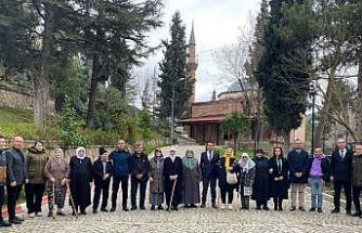 Bilecik huzurevi sakinleri Şeyh Edebali Türbesini ziyaret etti