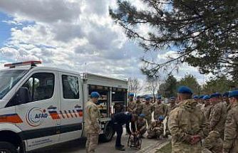 Bingöl’de jandarma personeline enkazda arama kurtarma eğitimi