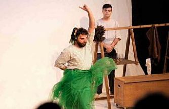 Bodrum’da perde "Cambazın cenazesi" ile kapanıyor