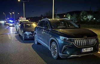 Bolu’da ani fren yapıp kaçan sürücü, zincirleme kazaya neden oldu: 3 yaralı