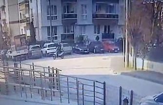 Bolu’da hafif ticari araç ile motosikletin çarpıştığı kaza kamerada