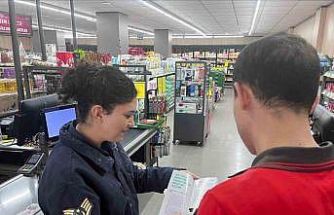 Bolvadin’de jandarma vatandaşlara kadına şiddetle mücadeleyi anlattı