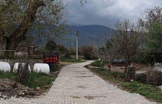 Bozdoğan Akçay Mahallesi’nde yollar yenilendi