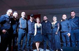 Burhaniye’de Eğitime Destek Konseri ilgi gördü