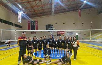 Burhaniye’de Geleneksel Çocuk Sporcular Şenliği başladı