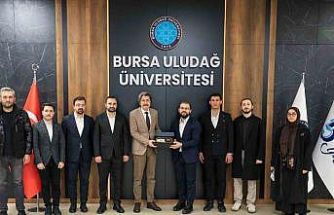 BUÜ’den gençlerin eğitimine tam destek