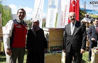 Çanakkale’de geçen yıl orman yangınlarından etkilenen 39 üreticiye 2 bin kovan dağıtıldı