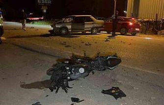 Çanakkale’de otomobil ile motosiklet çarpıştı: 3 kişi yaralandı