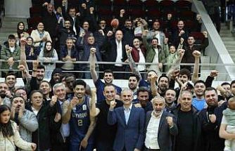 Çayırova Belediyesi sezonu şampiyon tamamladı