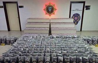 Çorum polisinden uyuşturucu sevkiyatına darbe: Binlerce hap ele geçirildi