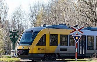 Danimarka’da iki tren çarpıştı: 4’ü ağır 17 yaralı