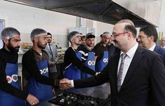 Denetimli serbestlik kapsamındaki 16 katılımcı, Atatürk Üniversitesinde Gastronomi ve mutfak sanatları eğitimi alacak