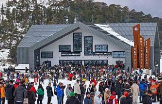 Denizli Kayak Merkezi 150 bin misafiri ağırladı