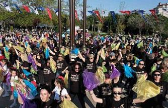 Dünya Dans Günü renkli görüntülere sahne oldu