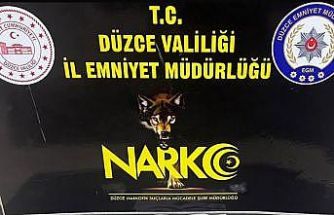 Düzce’de uyuşturucu ticareti yapan 1 kişi tutıklandı