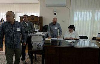 Edirne’de çifte vatandaşlar Bulgaristan seçimleri için sandık başında