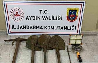 Efeler’de kaçak kazıya suçüstü