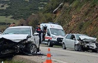 Eğirdir’de zincirleme kazada 3 kişi yaralandı