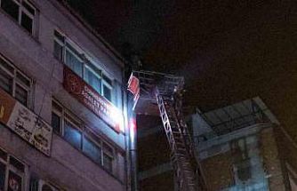 Elazığ’da bacadan yükselen yoğun duman korkuttu