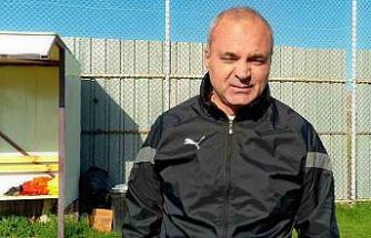 Elazığspor Teknik Direktörü Sözeri: "Takımıma güveniyorum"