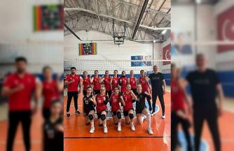 Erzincan Vefa Spor zirvede: Namağlup şampiyonluk geldi