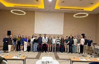 Erzincan’da kuru göz hastalığına yönelik bilimsel sunum