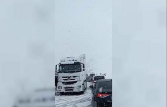 Erzurum’da ulaşıma kar engeli