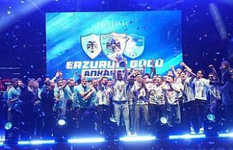 Erzurumspor FK şampiyonluk kupasını aldı