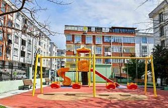 Esenyurt Belediyesi yangında zarar gören parkı yeniledi