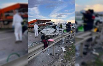 Eskişehir-Ankara yolunda feci kaza: 4 ölü, 2 yaralı
