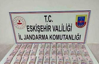 Eskişehir’de 1 milyon 940 bin TL sahte parayla 22 adet büyükbaş satın alan şüpheliler yakalandı