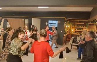 Eskişehir’de kadın zeybeklerin ’Meşk Gecesi’ güzel geçti